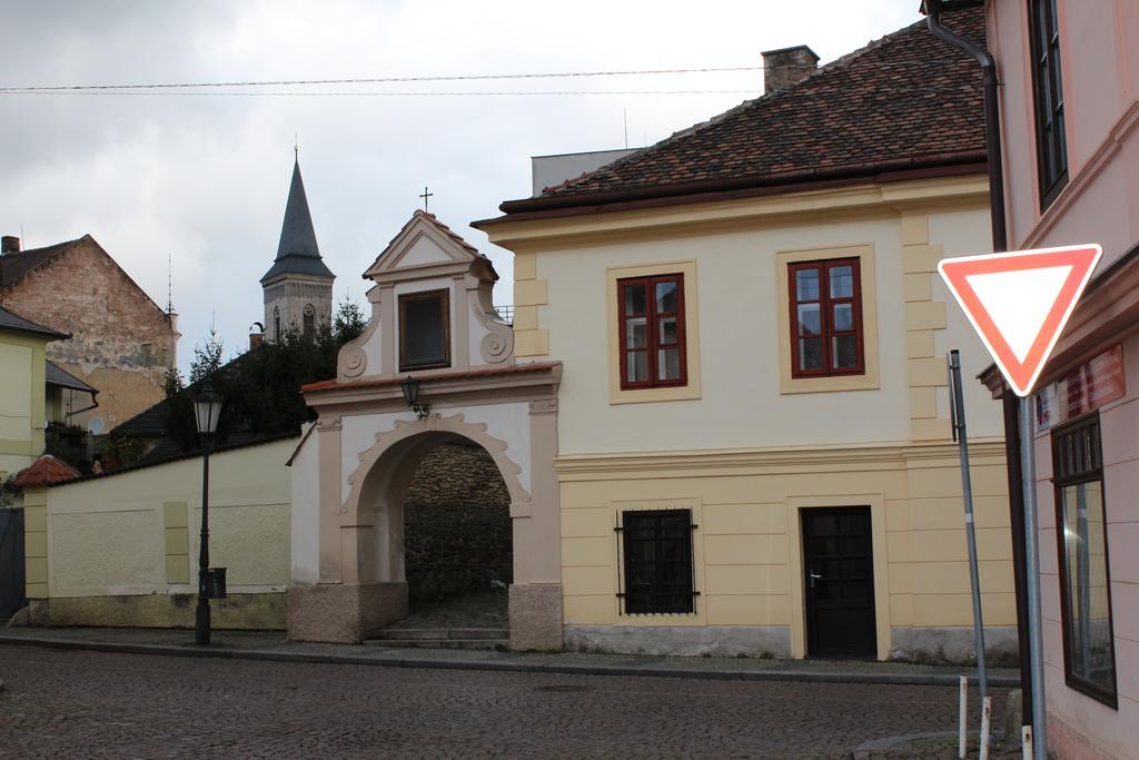 Ferienwohnung Penzion U Brány Kutná Hora Zimmer foto